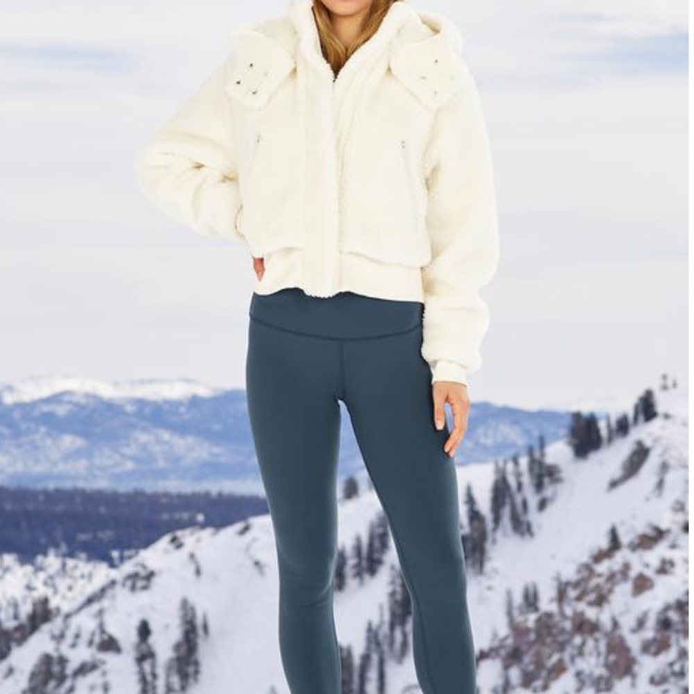 Limited Edition Foxy Sherpa